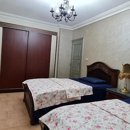 Comfy 2-Bedrooms Apartment In Cairo 44-2 Exteriér fotografie
