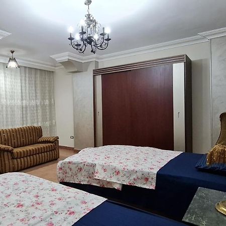 Comfy 2-Bedrooms Apartment In Cairo 44-2 Exteriér fotografie