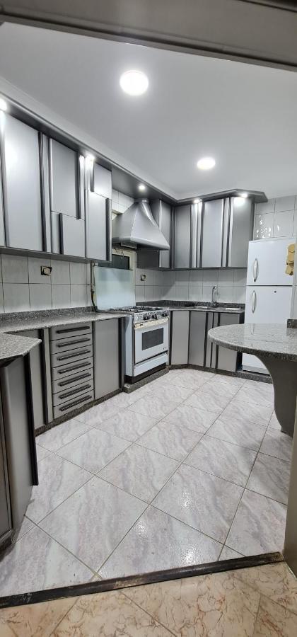 Comfy 2-Bedrooms Apartment In Cairo 44-2 Exteriér fotografie